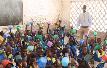 Učitel Alexander header