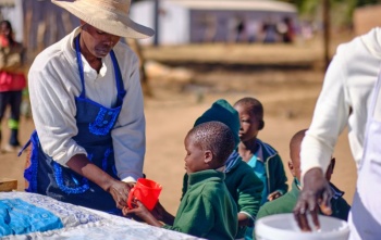 Výdej jídla Zimbabwe